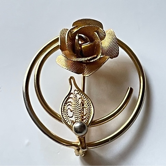 Vintage Sarah Coventry Circle Rose Gold Tone Brooch - Picture 6 of 9